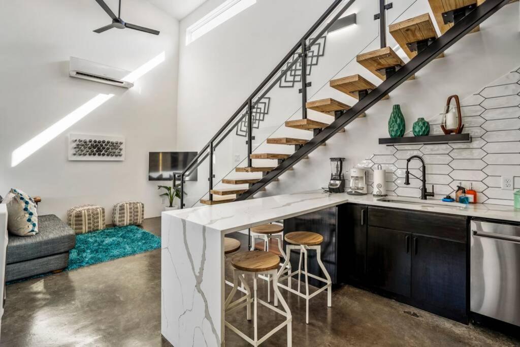 Quantum Tiny Loft At East End Revitalized Houston Exterior foto