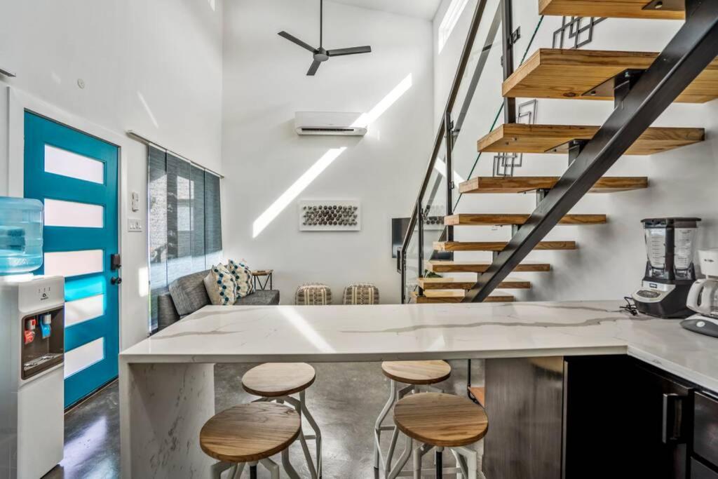 Quantum Tiny Loft At East End Revitalized Houston Exterior foto